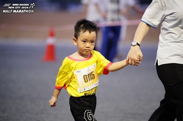 BINH DUONG NEW CITY HALF MARATHON 2024 - Ảnh #1725916