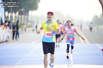 BINH DUONG NEW CITY HALF MARATHON 2024 - Ảnh #1757415