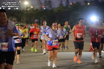 BINH DUONG NEW CITY HALF MARATHON 2024 - Ảnh #1741447