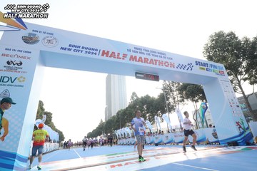 BINH DUONG NEW CITY HALF MARATHON 2024 - Ảnh #1821712