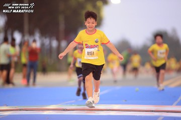 BINH DUONG NEW CITY HALF MARATHON 2024 - Ảnh #1724416