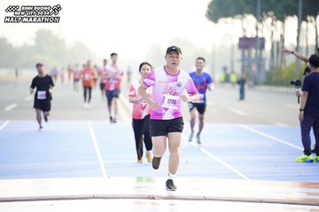 BINH DUONG NEW CITY HALF MARATHON 2024 - Ảnh #1758908