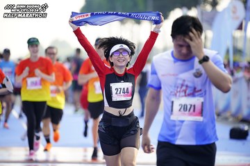 BINH DUONG NEW CITY HALF MARATHON 2024 - Ảnh #1758943