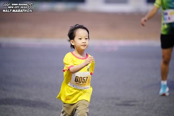 BINH DUONG NEW CITY HALF MARATHON 2024 - Ảnh #1725837