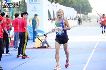 BINH DUONG NEW CITY HALF MARATHON 2024 - Ảnh #1758199