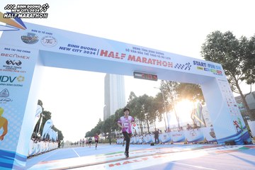 BINH DUONG NEW CITY HALF MARATHON 2024 - Ảnh #1819777