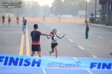 BINH DUONG NEW CITY HALF MARATHON 2024 - Ảnh #1739124
