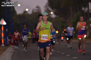 BINH DUONG NEW CITY HALF MARATHON 2024 - Ảnh #1740929