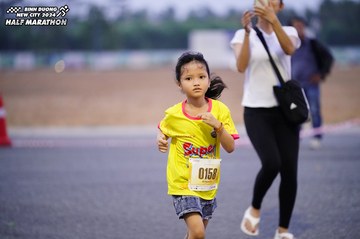 BINH DUONG NEW CITY HALF MARATHON 2024 - Ảnh #1724908