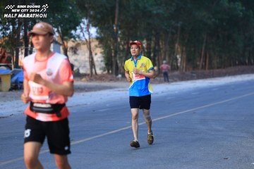 BINH DUONG NEW CITY HALF MARATHON 2024 - Ảnh #1750287