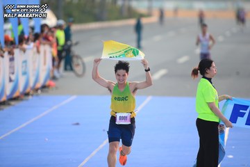 BINH DUONG NEW CITY HALF MARATHON 2024 - Ảnh #1739041