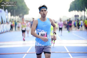 BINH DUONG NEW CITY HALF MARATHON 2024 - Ảnh #1758678