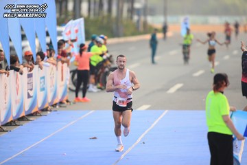 BINH DUONG NEW CITY HALF MARATHON 2024 - Ảnh #1739108