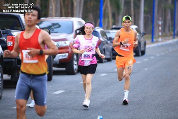 BINH DUONG NEW CITY HALF MARATHON 2024 - Ảnh #1755514