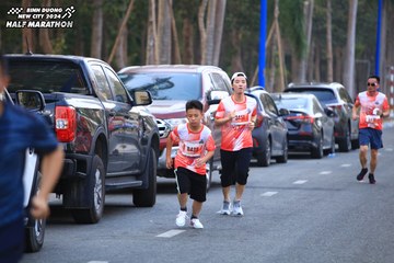 BINH DUONG NEW CITY HALF MARATHON 2024 - Ảnh #1756167