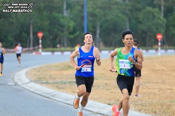 BINH DUONG NEW CITY HALF MARATHON 2024 - Ảnh #1735294