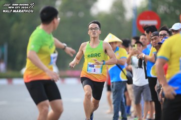 BINH DUONG NEW CITY HALF MARATHON 2024 - Ảnh #1736719