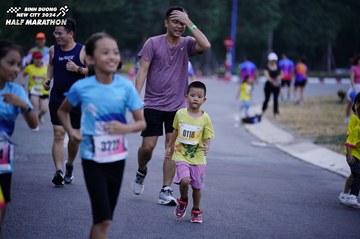 BINH DUONG NEW CITY HALF MARATHON 2024 - Ảnh #1724782