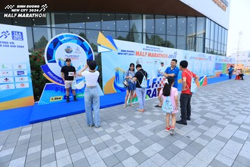 BINH DUONG NEW CITY HALF MARATHON 2024 - Ảnh #1723372
