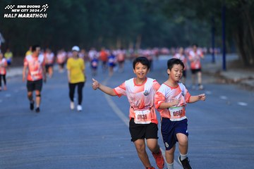 BINH DUONG NEW CITY HALF MARATHON 2024 - Ảnh #1772226