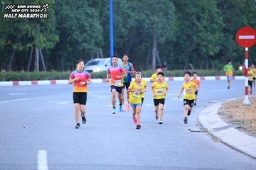 BINH DUONG NEW CITY HALF MARATHON 2024 - Ảnh #1726295
