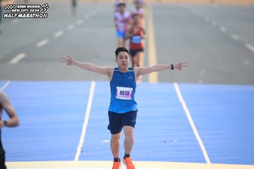 BINH DUONG NEW CITY HALF MARATHON 2024 - Ảnh #1740850