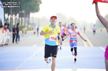 BINH DUONG NEW CITY HALF MARATHON 2024 - Ảnh #1757409