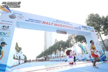 BINH DUONG NEW CITY HALF MARATHON 2024 - Ảnh #1822336
