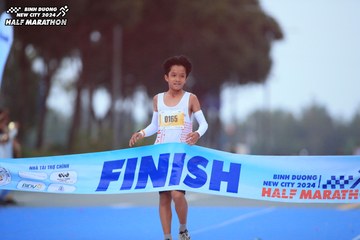 BINH DUONG NEW CITY HALF MARATHON 2024 - Ảnh #1728871