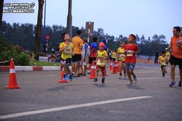 BINH DUONG NEW CITY HALF MARATHON 2024 - Ảnh #1728163