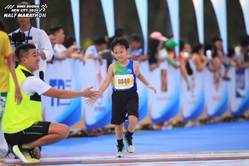 BINH DUONG NEW CITY HALF MARATHON 2024 - Ảnh #1728608