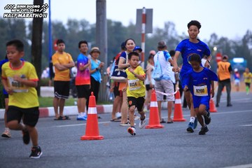 BINH DUONG NEW CITY HALF MARATHON 2024 - Ảnh #1727988