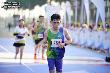 BINH DUONG NEW CITY HALF MARATHON 2024 - Ảnh #1761817