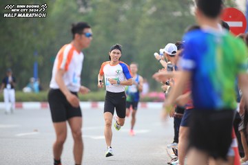 BINH DUONG NEW CITY HALF MARATHON 2024 - Ảnh #1736572