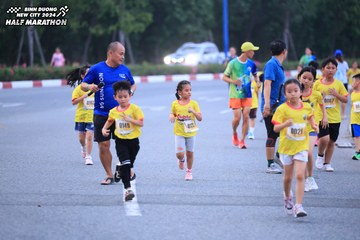 BINH DUONG NEW CITY HALF MARATHON 2024 - Ảnh #1726657
