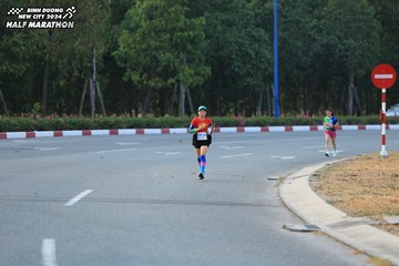 BINH DUONG NEW CITY HALF MARATHON 2024 - Ảnh #1734512