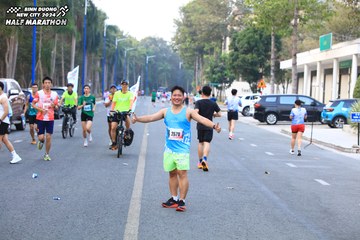 BINH DUONG NEW CITY HALF MARATHON 2024 - Ảnh #1755715