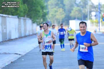 BINH DUONG NEW CITY HALF MARATHON 2024 - Ảnh #1770878