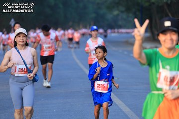 BINH DUONG NEW CITY HALF MARATHON 2024 - Ảnh #1772441