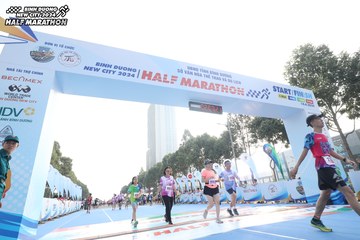 BINH DUONG NEW CITY HALF MARATHON 2024 - Ảnh #1822051