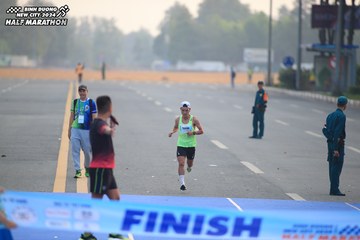 BINH DUONG NEW CITY HALF MARATHON 2024 - Ảnh #1738568