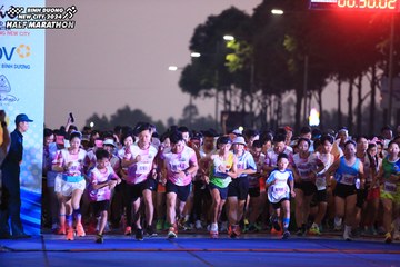 BINH DUONG NEW CITY HALF MARATHON 2024 - Ảnh #1737457