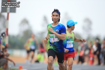 BINH DUONG NEW CITY HALF MARATHON 2024 - Ảnh #1737055