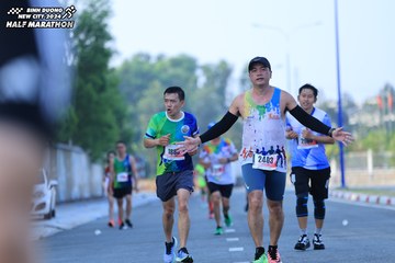 BINH DUONG NEW CITY HALF MARATHON 2024 - Ảnh #1763985