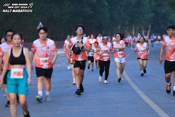 BINH DUONG NEW CITY HALF MARATHON 2024 - Ảnh #1772771