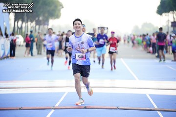 BINH DUONG NEW CITY HALF MARATHON 2024 - Ảnh #1759049