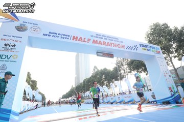 BINH DUONG NEW CITY HALF MARATHON 2024 - Ảnh #1822134