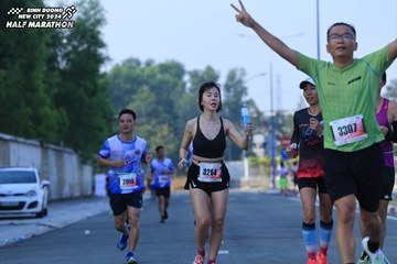BINH DUONG NEW CITY HALF MARATHON 2024 - Ảnh #1765817
