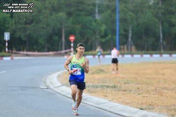 BINH DUONG NEW CITY HALF MARATHON 2024 - Ảnh #1734990