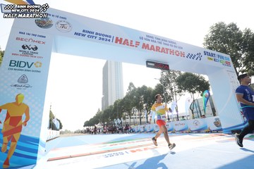 BINH DUONG NEW CITY HALF MARATHON 2024 - Ảnh #1819084